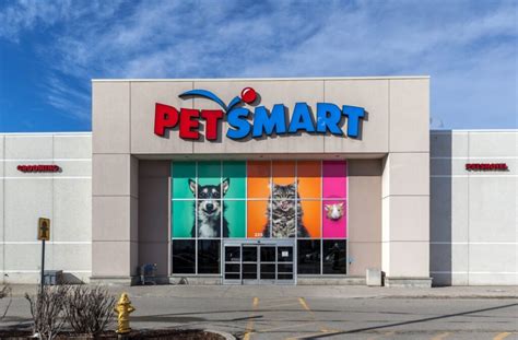 petsmart locator